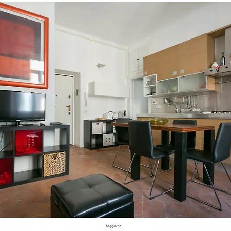 Appartement Splendido Bilocale In Via Orti - A Pochi Metri Dal Policlinico à Milan Extérieur photo