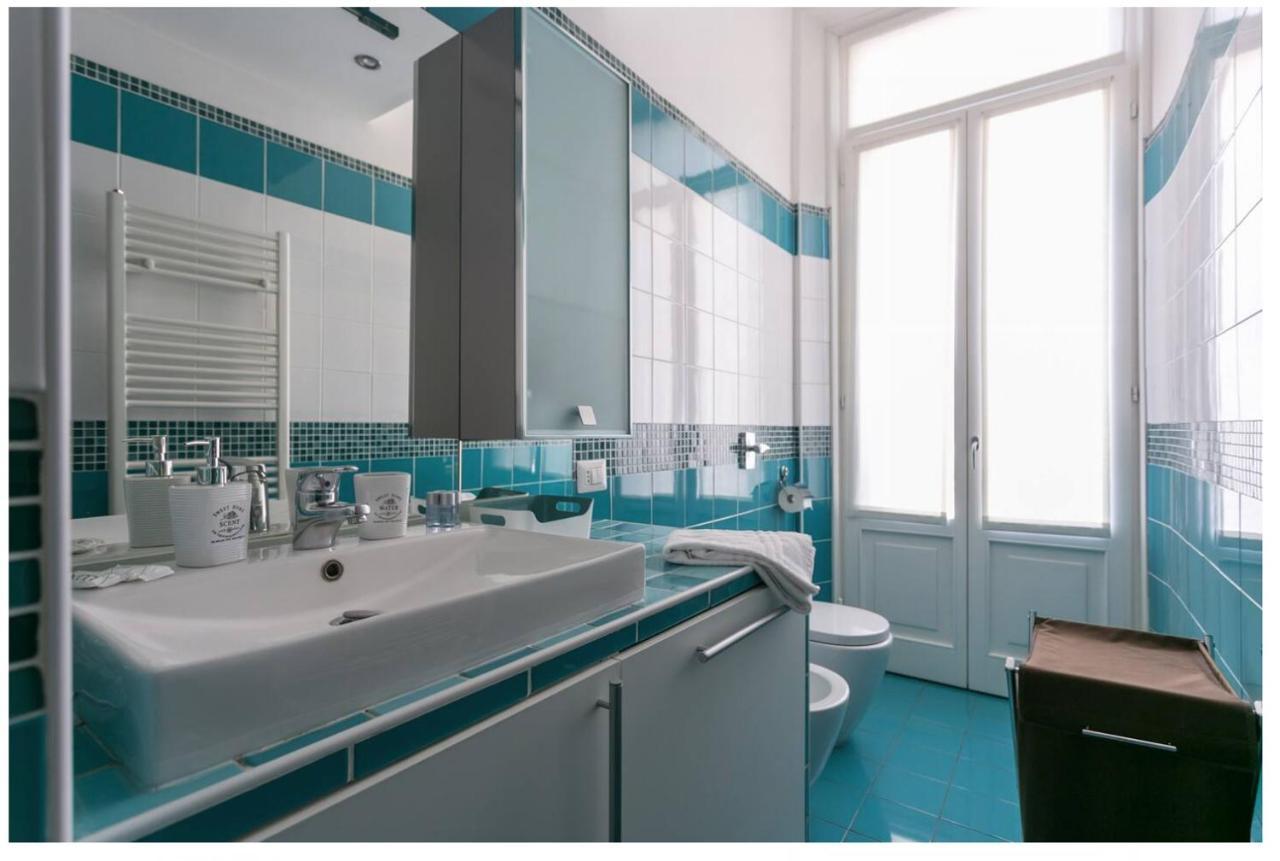 Appartement Splendido Bilocale In Via Orti - A Pochi Metri Dal Policlinico à Milan Extérieur photo